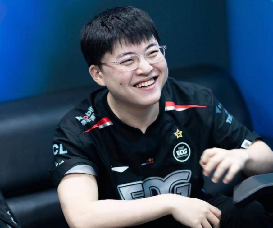 九游官网唯一入口 - Uzi在切尔西比赛中回归赛场，挺进下一轮引发热议！